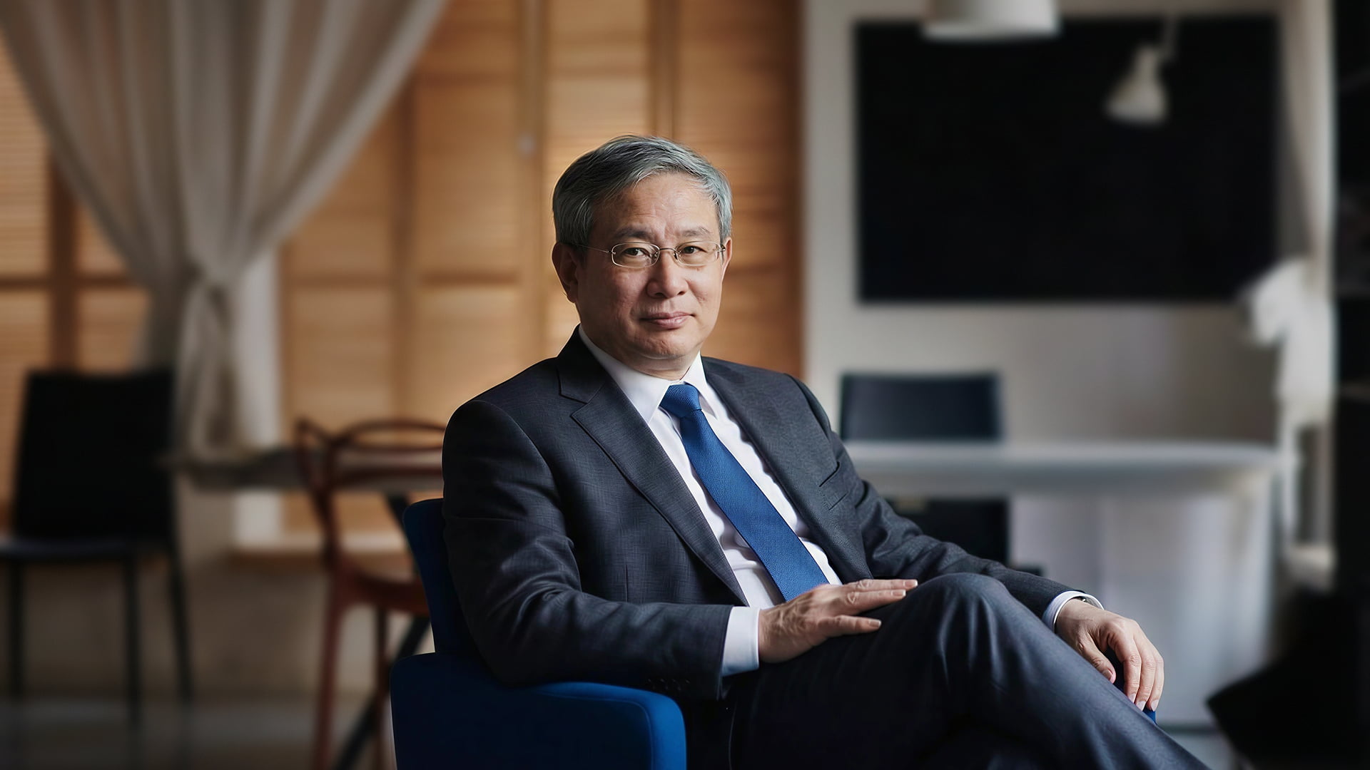 周其仁